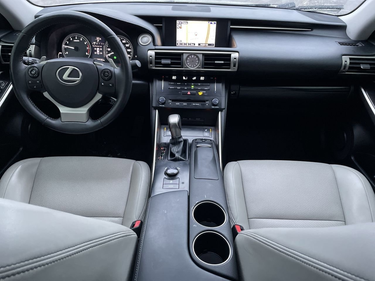 Thumbnail: 2014 Lexus IS - 23