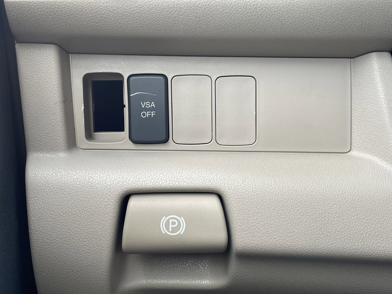 Thumbnail: 2009 Honda Pilot - 25