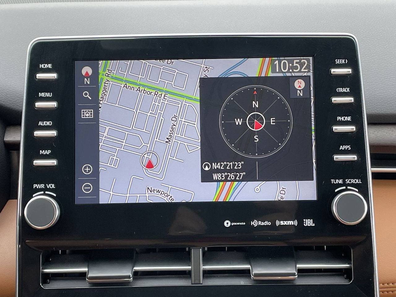 Thumbnail: 2022 Toyota Avalon - 22