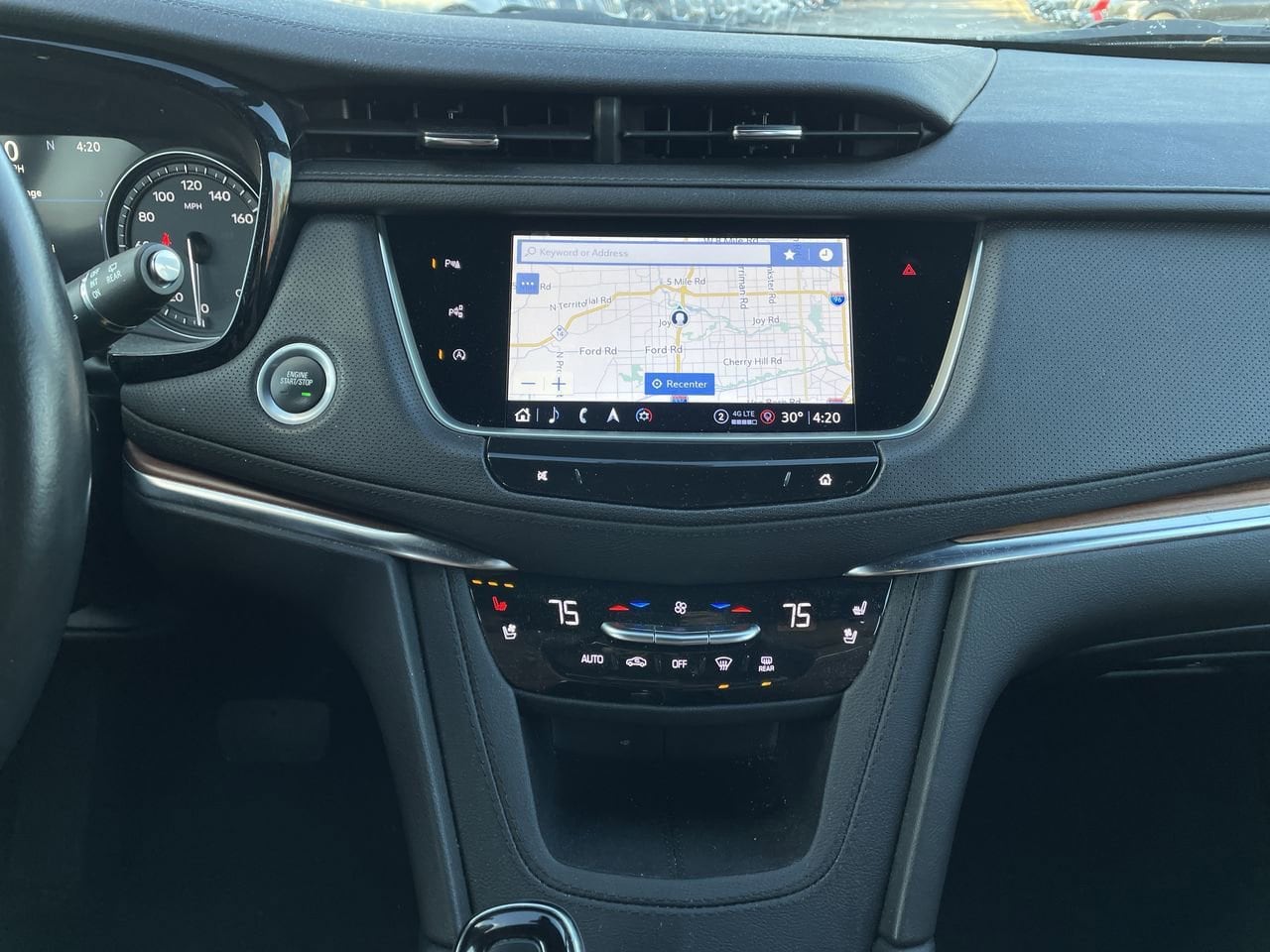 Thumbnail: 2023 Cadillac XT5 - 13