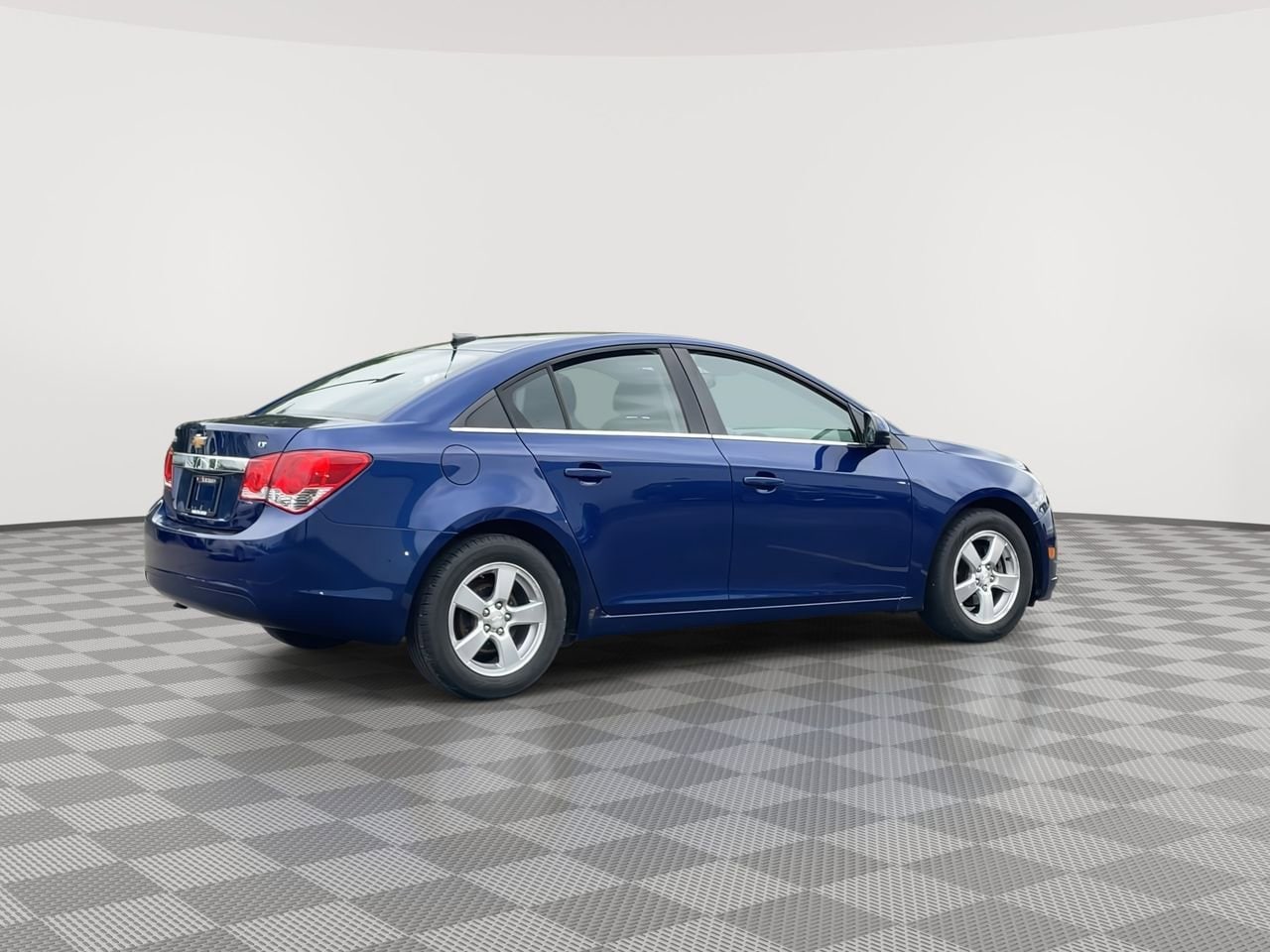 Thumbnail: 2013 Chevrolet Cruze - 8