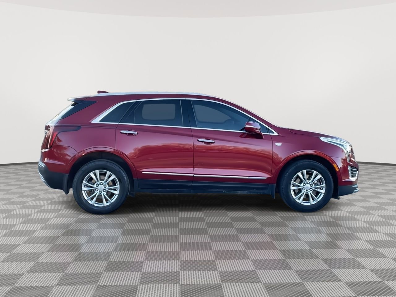 Thumbnail: 2020 Cadillac XT5 - 9