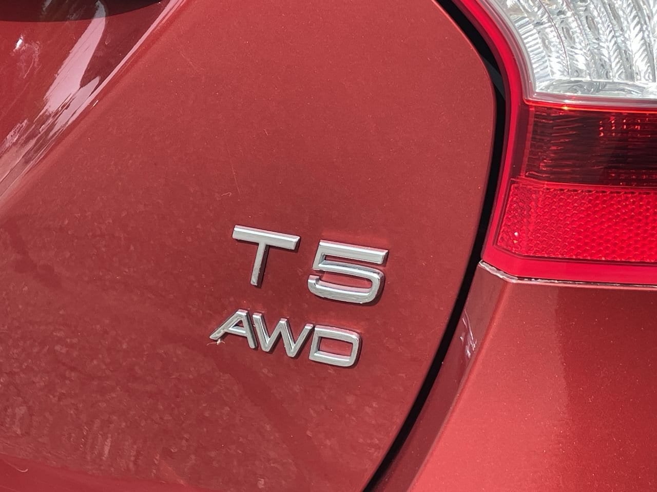 Thumbnail: 2015 Volvo V60 - 35