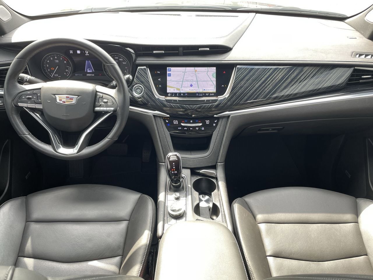 Thumbnail: 2024 Cadillac XT6 - 27