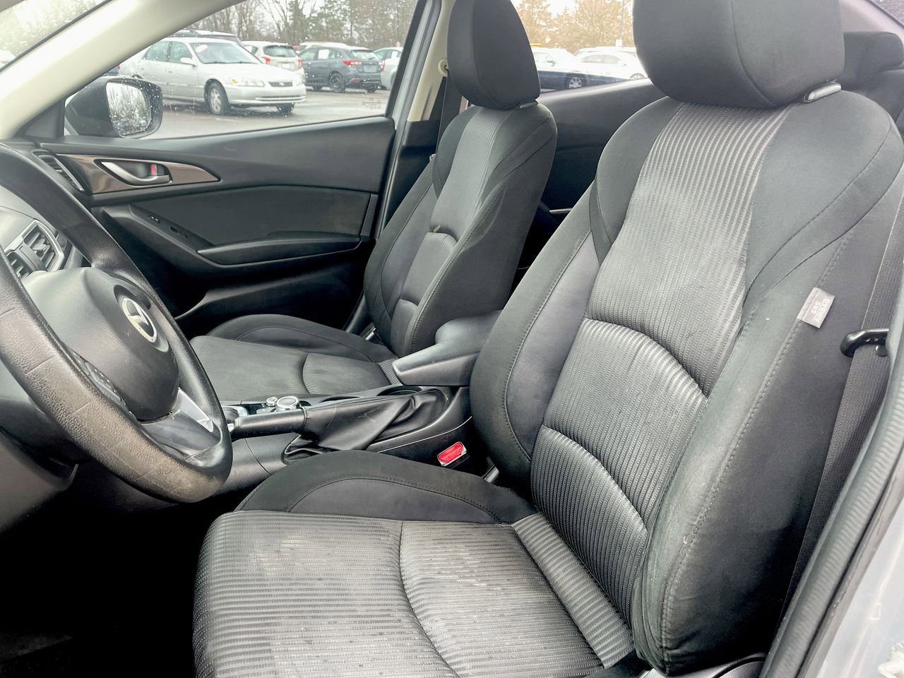 Thumbnail: 2016 Mazda Mazda3 - 12