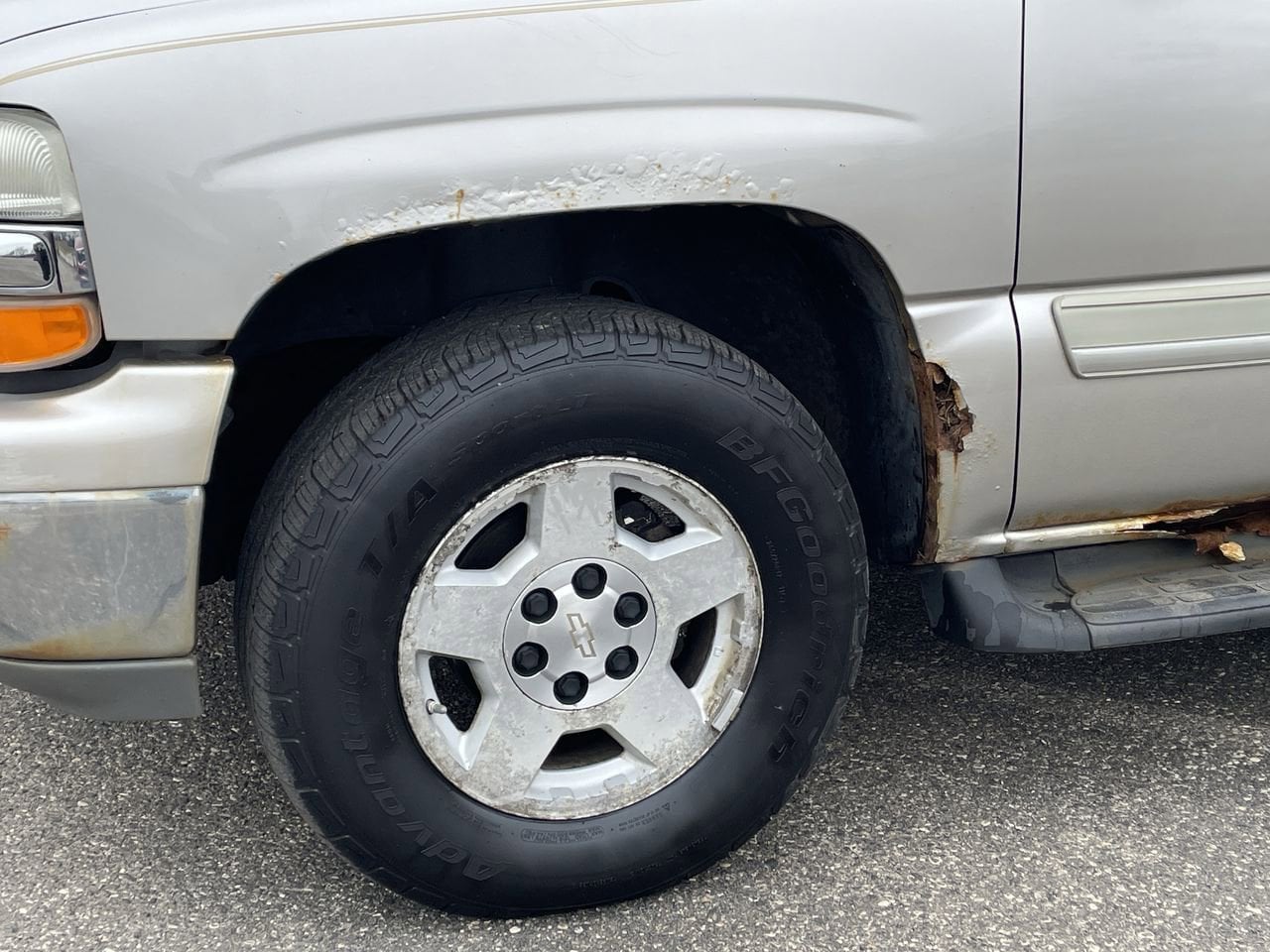 Thumbnail: 2005 Chevrolet Suburban - 36