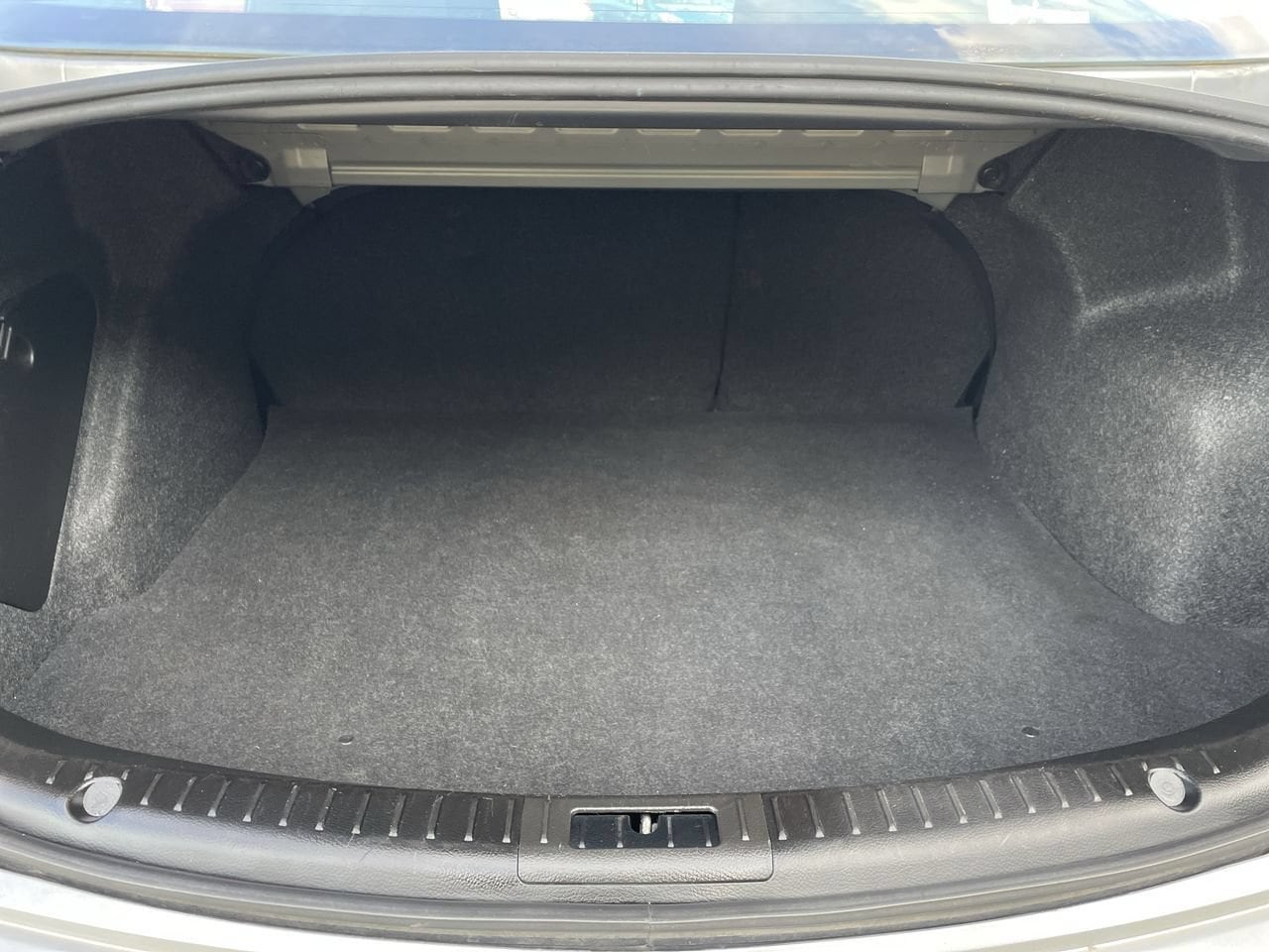 Thumbnail: 2012 Mazda Mazda3 - 25