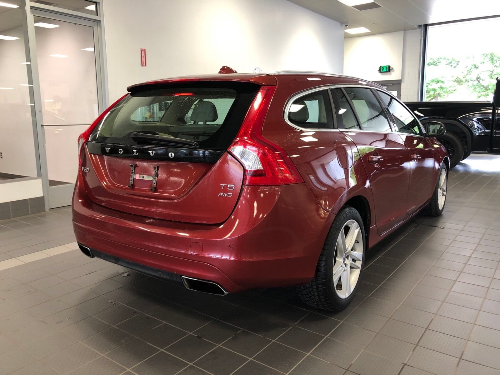 Thumbnail: 2015 Volvo V60 - 4