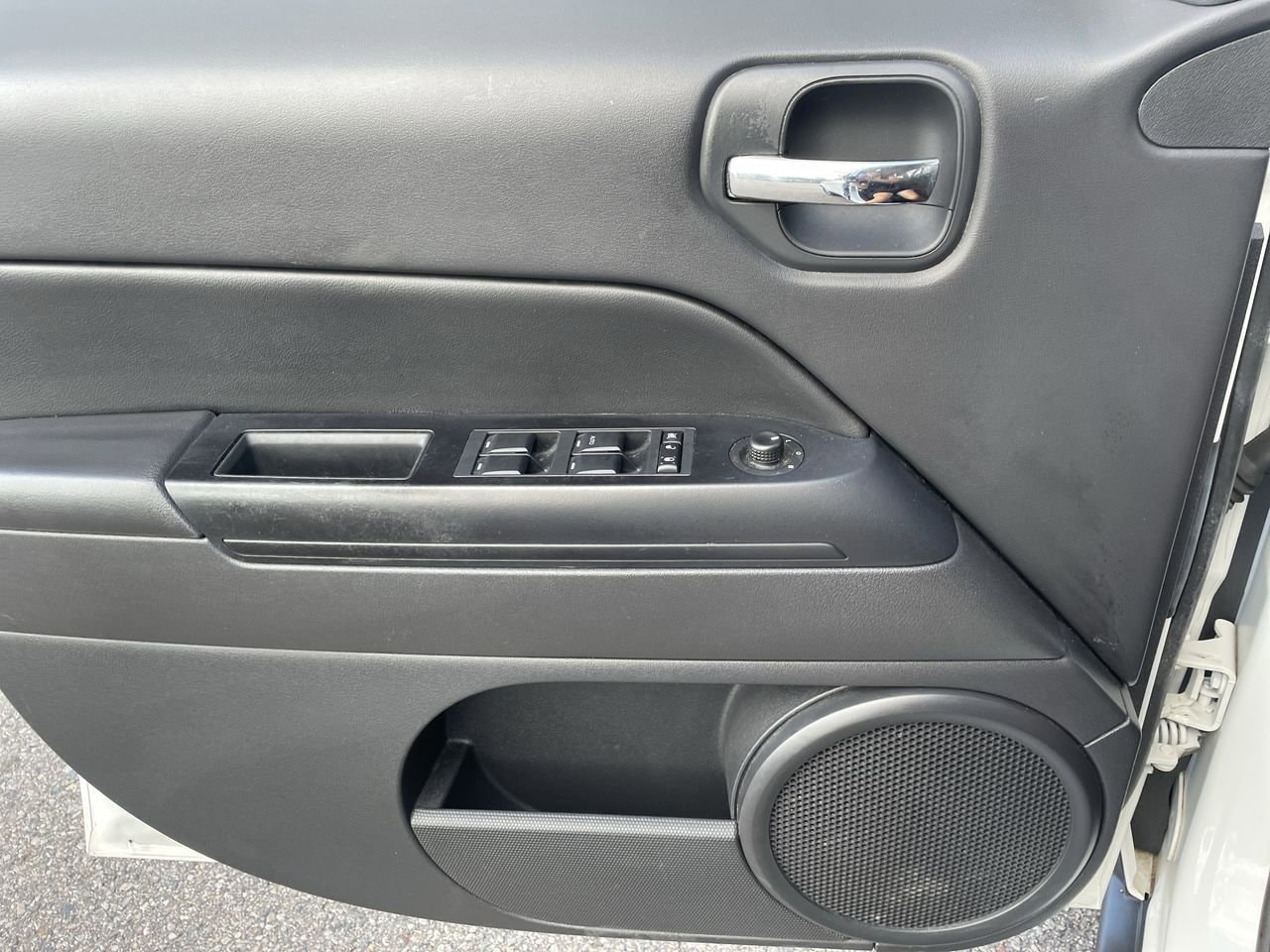 Thumbnail: 2017 Jeep Patriot - 27