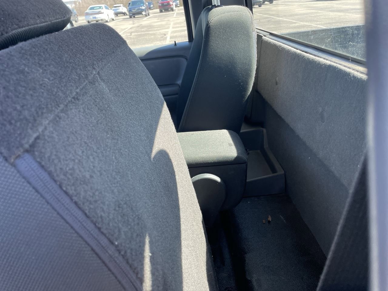 Thumbnail: 2010 Ford Ranger - 19