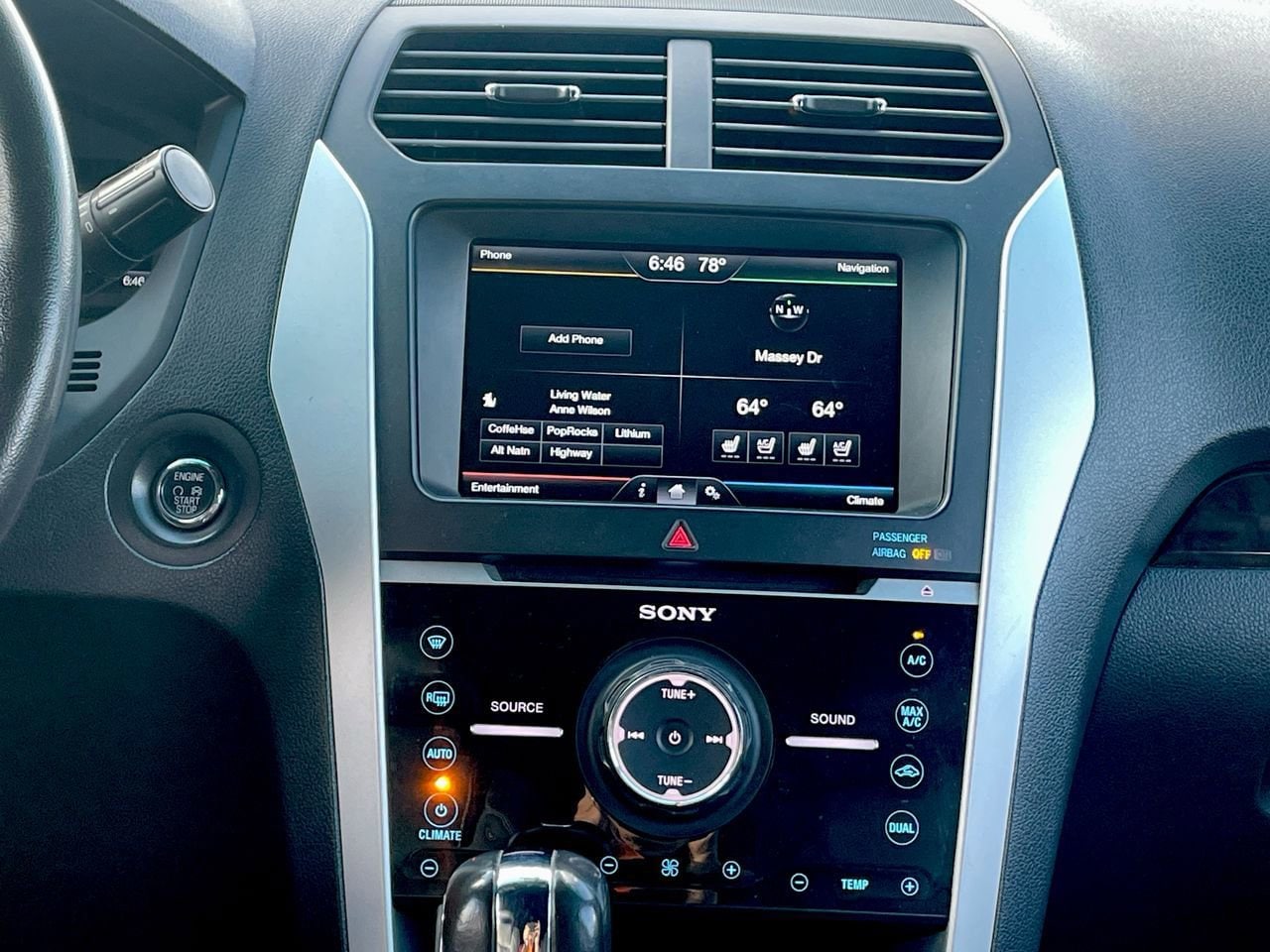 Thumbnail: 2012 Ford Explorer - 13