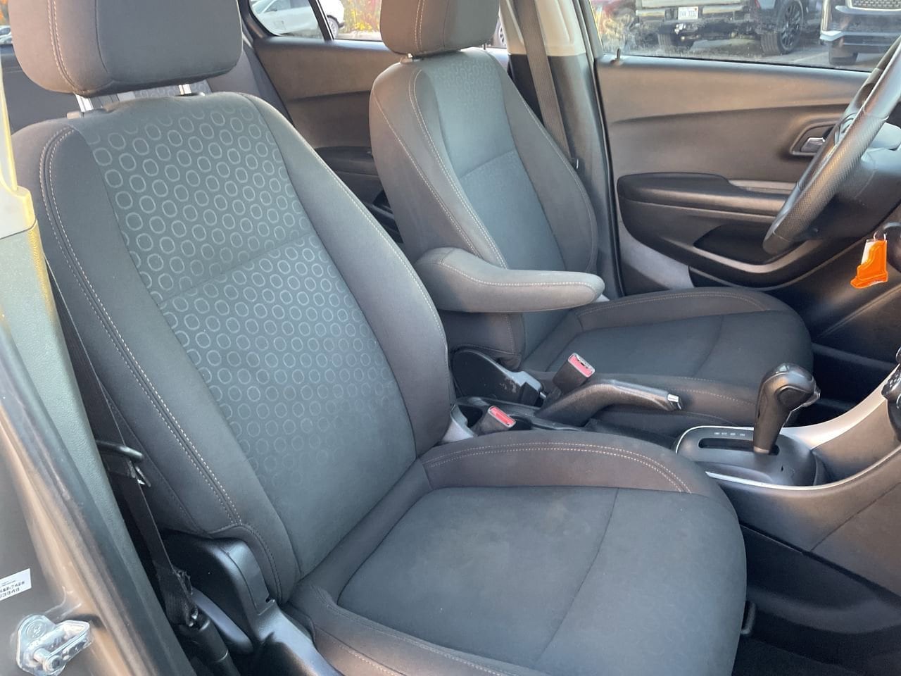 Thumbnail: 2021 Chevrolet Trax - 14
