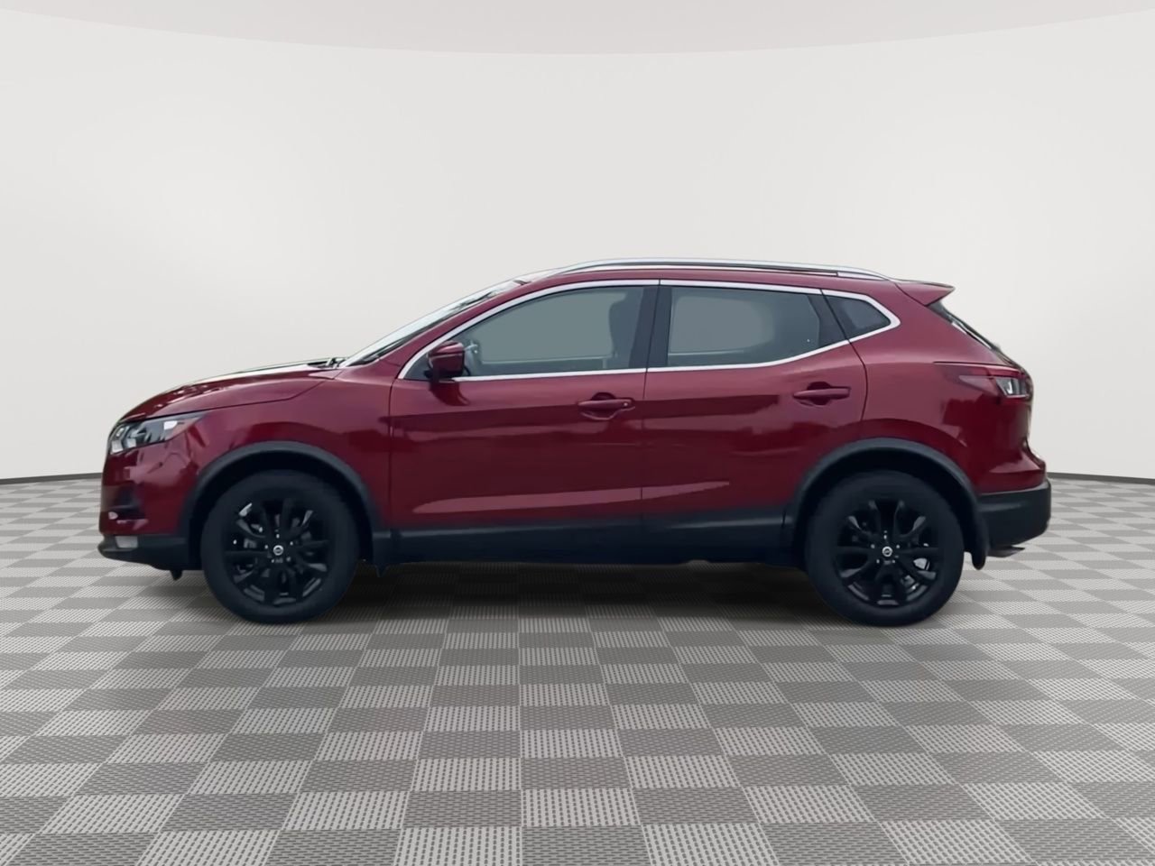 Thumbnail: 2022 Nissan Rogue Sport - 5