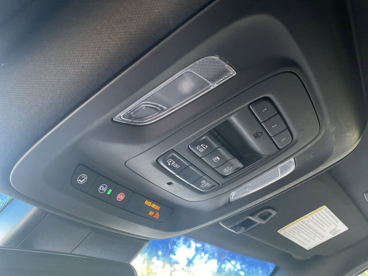 Thumbnail: 2023 Cadillac CT5 - 30