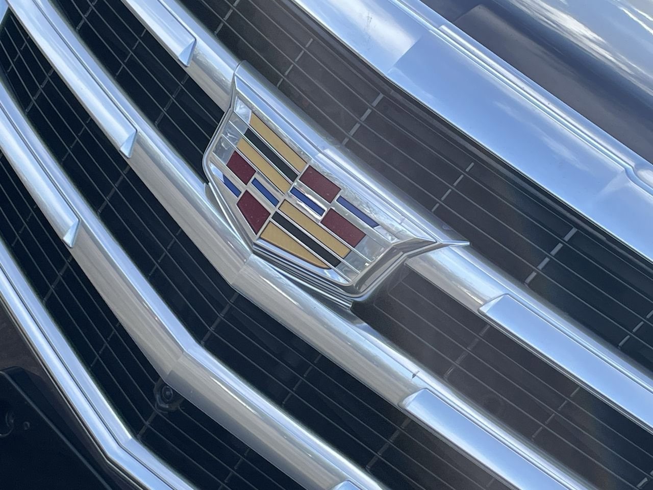 Thumbnail: 2015 Cadillac Escalade - 42