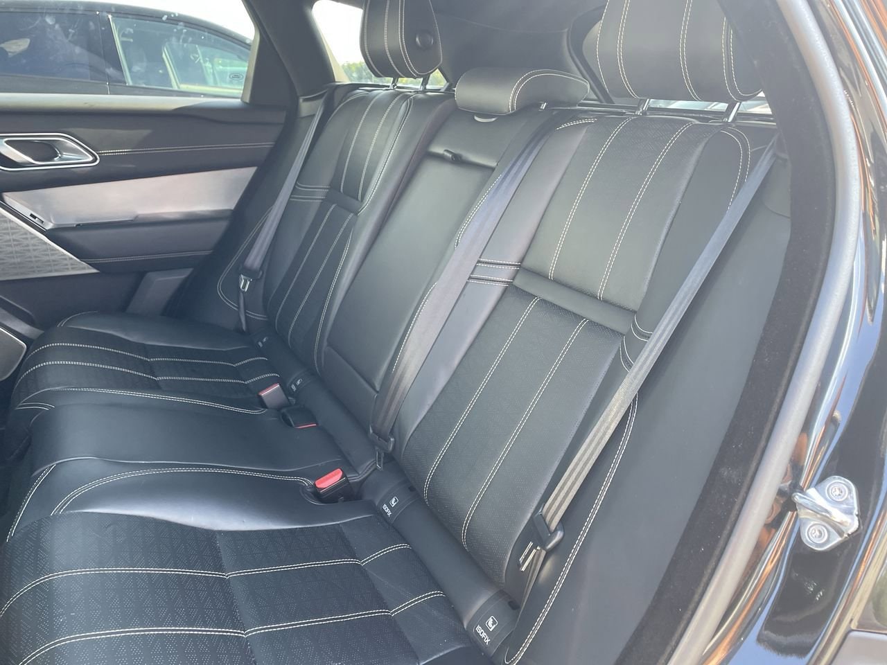 Thumbnail: 2018 Land Rover Range Rover Velar - 19