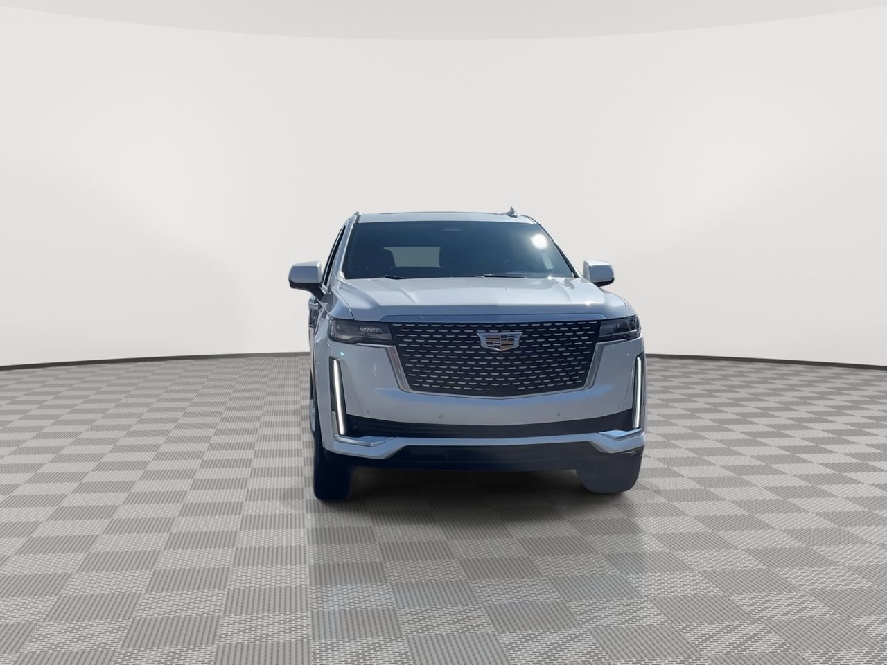 Thumbnail: 2022 Cadillac Escalade - 3
