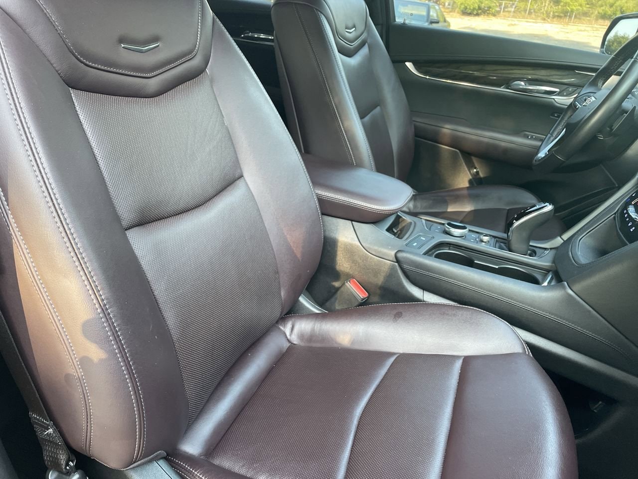 Thumbnail: 2023 Cadillac XT6 - 14