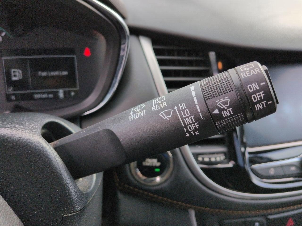 Thumbnail: 2021 Chevrolet Trax - 24