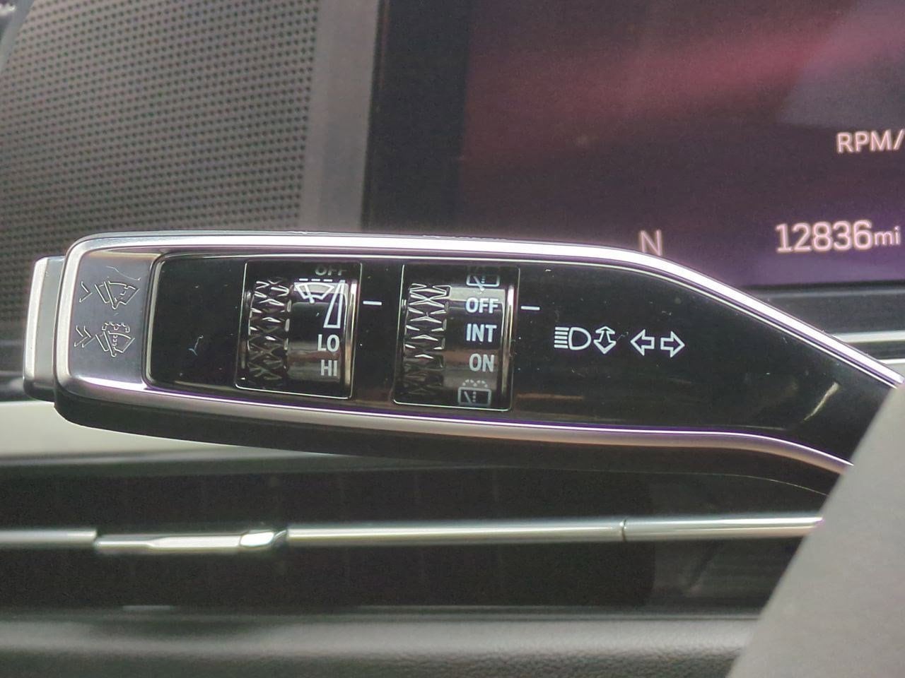 Thumbnail: 2025 Cadillac Escalade - 27