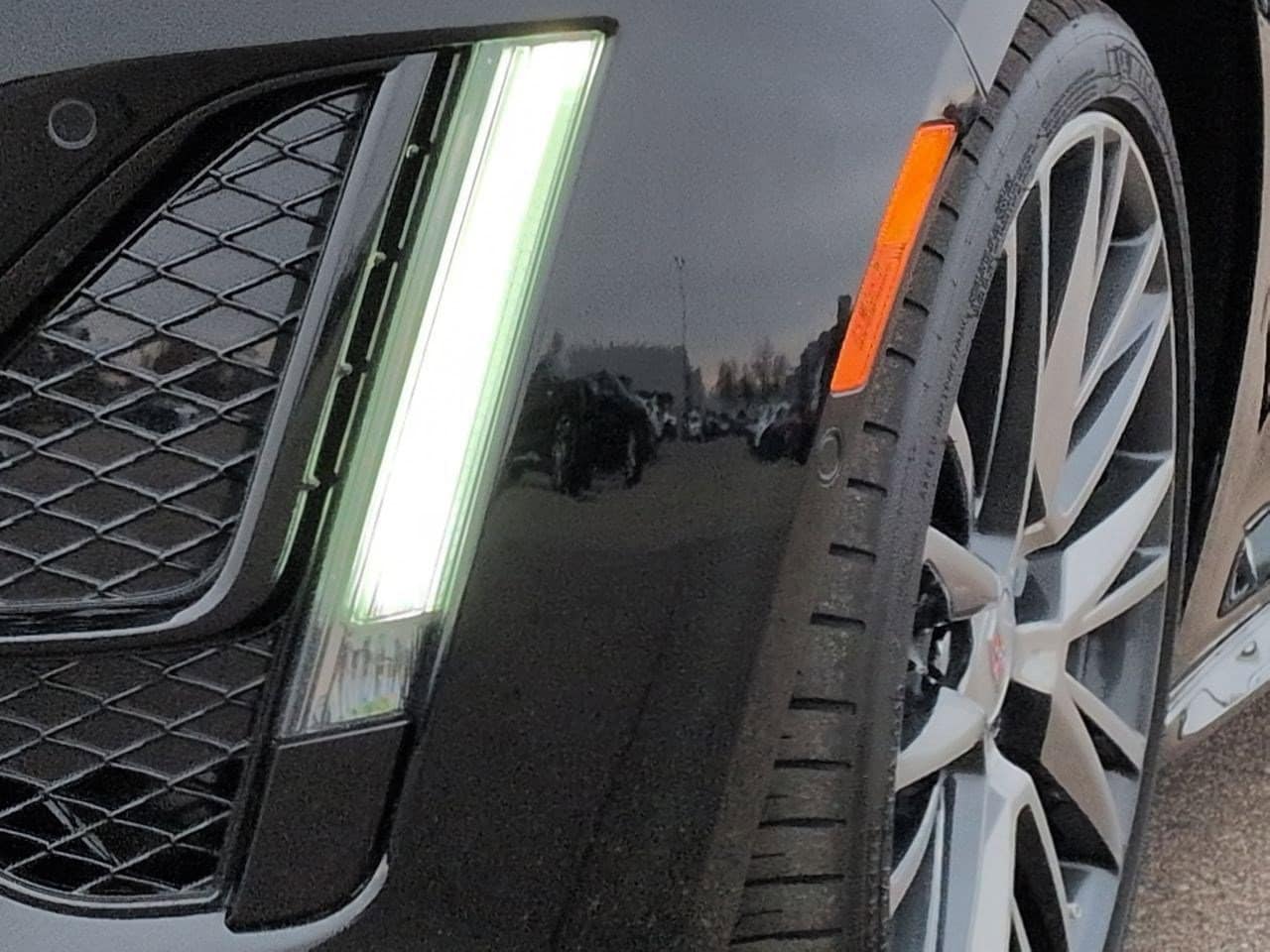 Thumbnail: 2021 Cadillac CT5 - 10