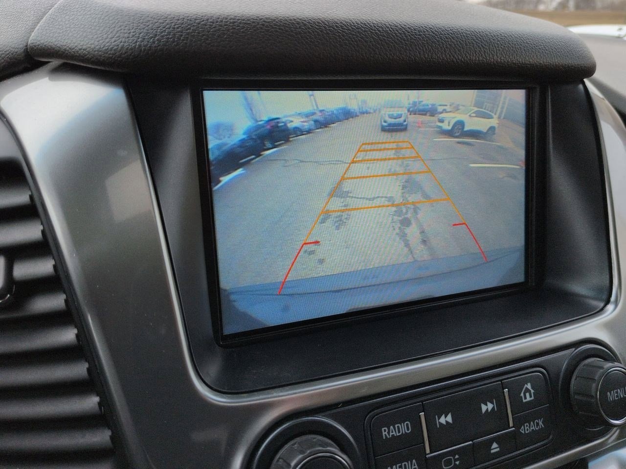 Thumbnail: 2016 Chevrolet Tahoe - 29