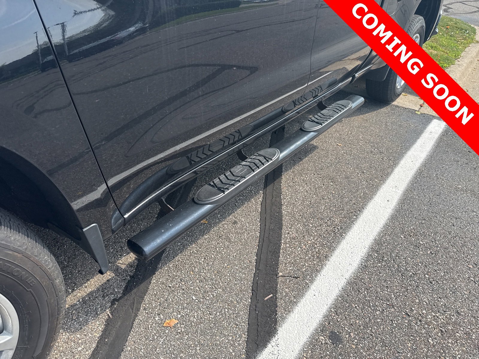 Thumbnail: 2019 Chevrolet Silverado 1500 - 3