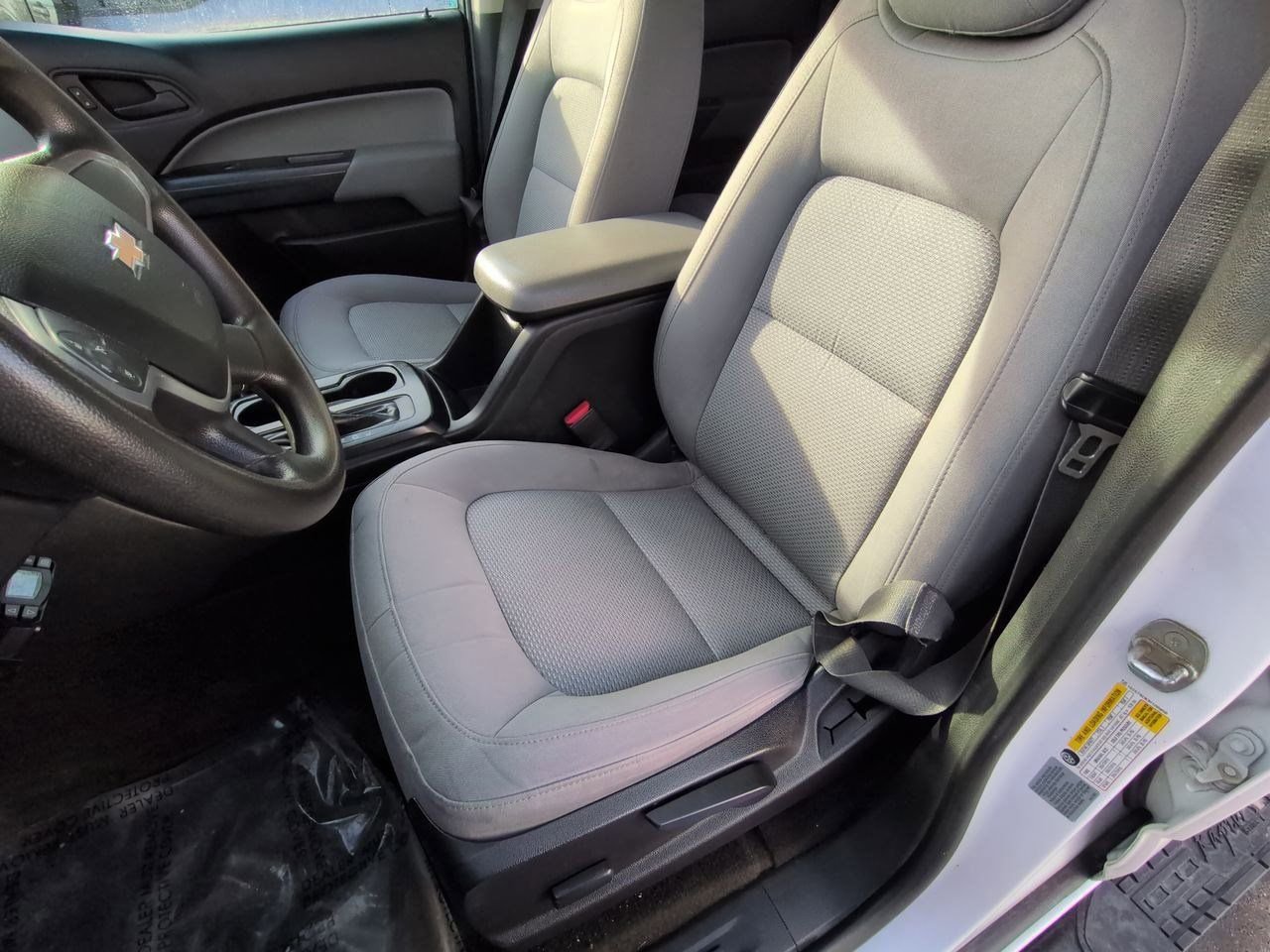 Thumbnail: 2017 Chevrolet Colorado - 16