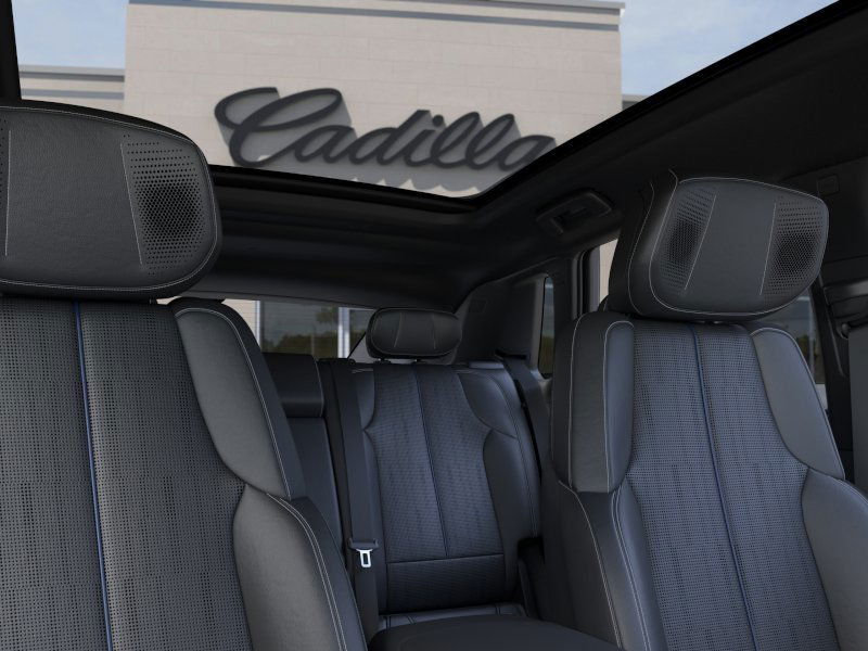 Thumbnail: 2025 Cadillac Lyriq - 48