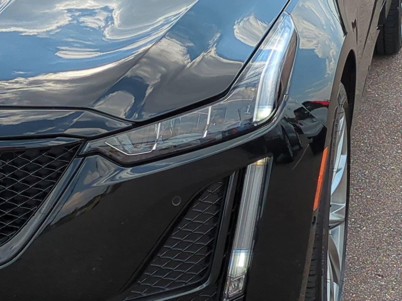 Thumbnail: 2022 Cadillac CT5 - 10