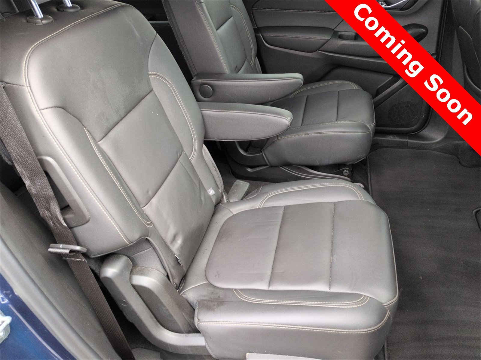 Thumbnail: 2023 Chevrolet Traverse - 19