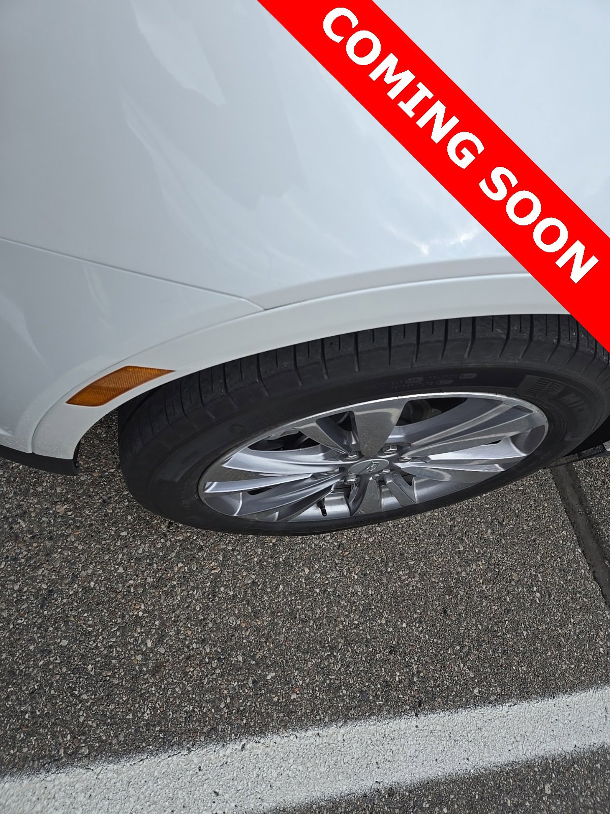 Thumbnail: 2024 Cadillac XT5 - 2