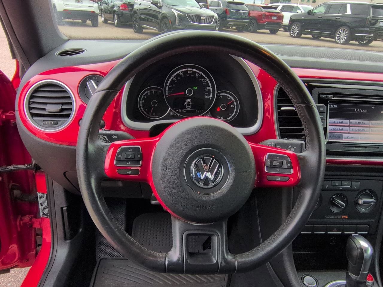 Thumbnail: 2015 Volkswagen Beetle - 20