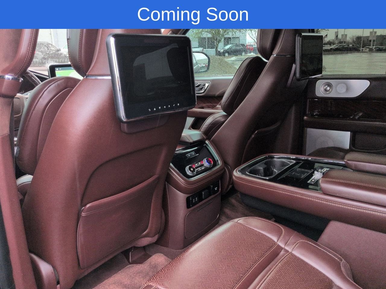 Thumbnail: 2019 Lincoln Navigator - 16