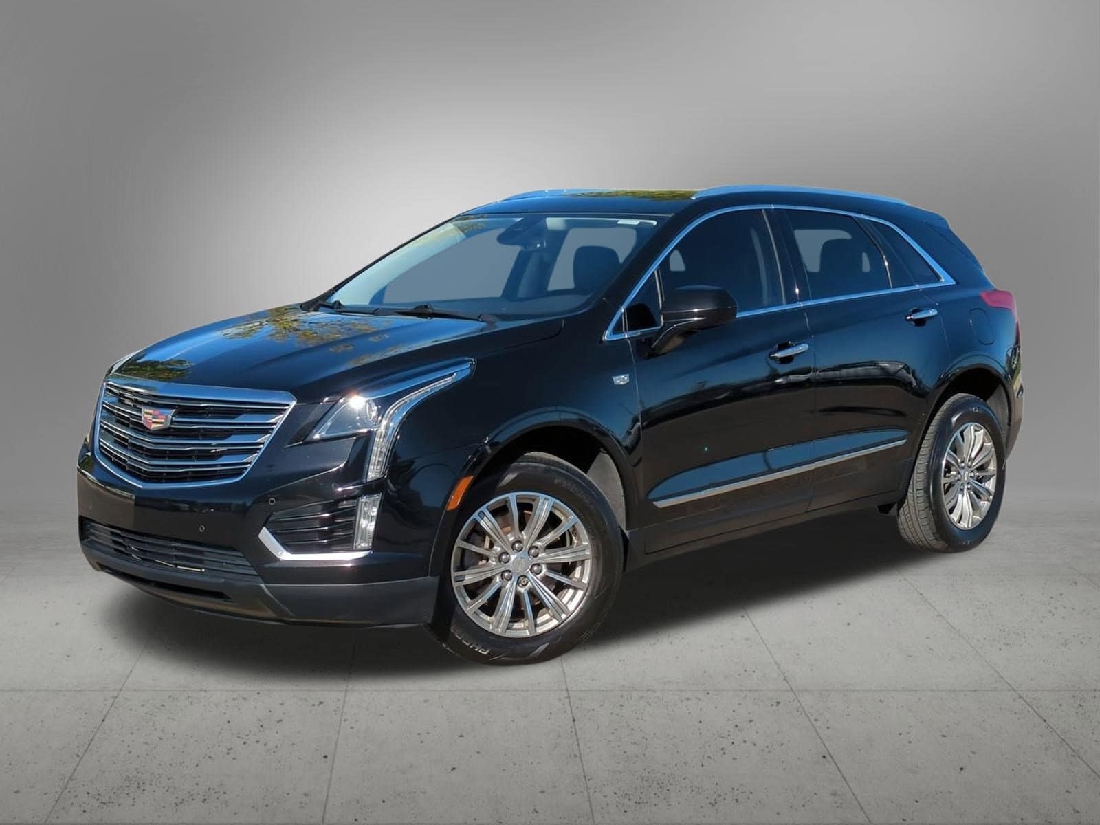 Thumbnail: 2018 Cadillac XT5 - 1