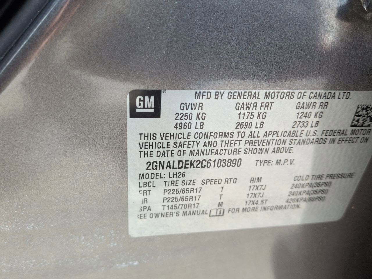 Thumbnail: 2012 Chevrolet Equinox - 34