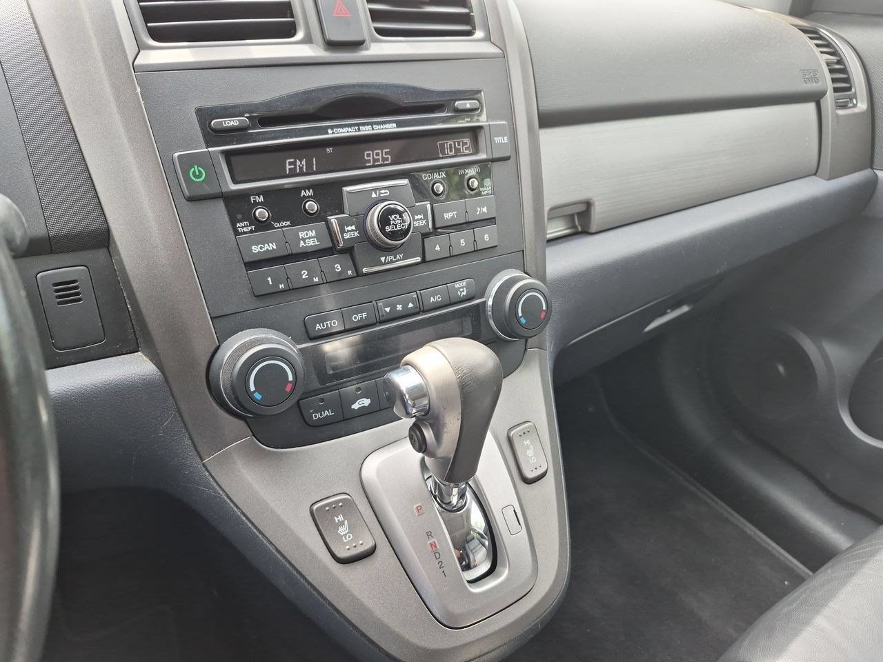 Thumbnail: 2010 Honda CR-V - 28