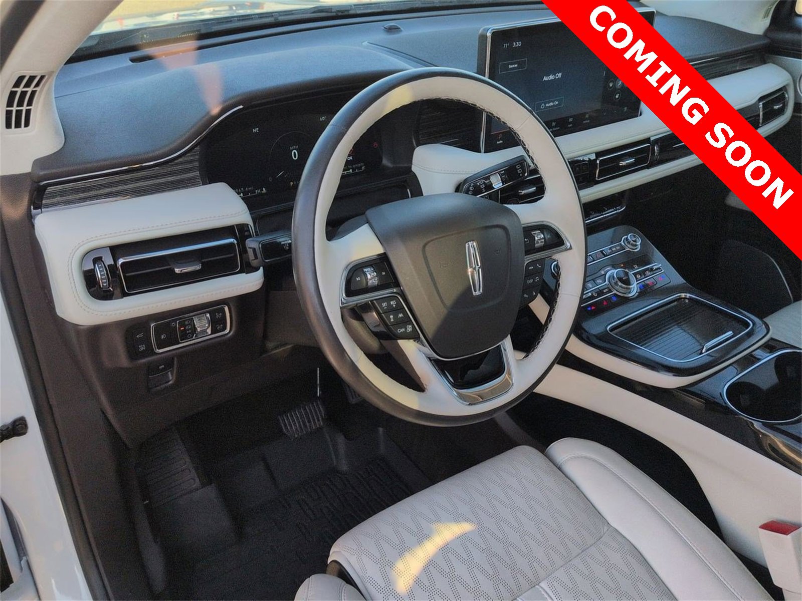 2023 Lincoln Nautilus Black Label photo 2