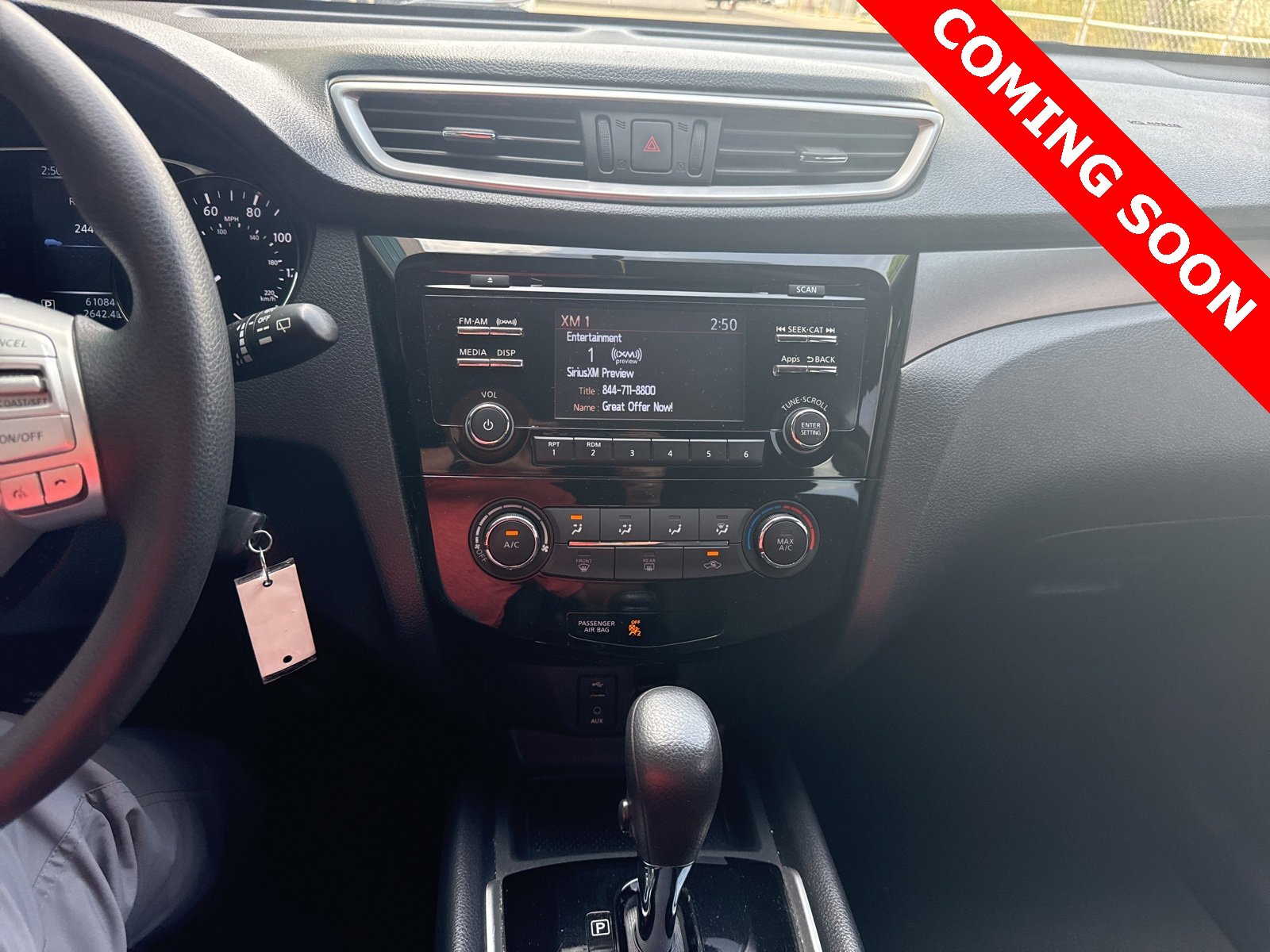 Thumbnail: 2016 Nissan Rogue - 16
