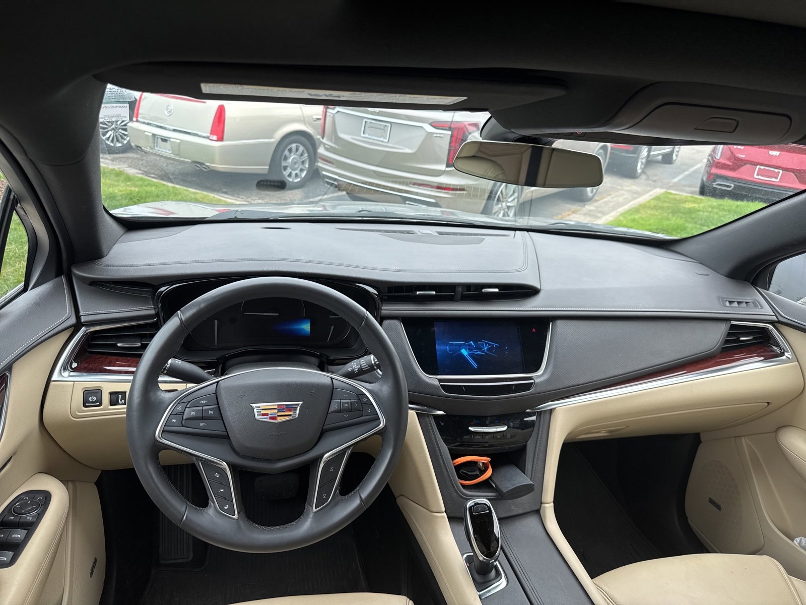 Thumbnail: 2018 Cadillac XT5 - 6