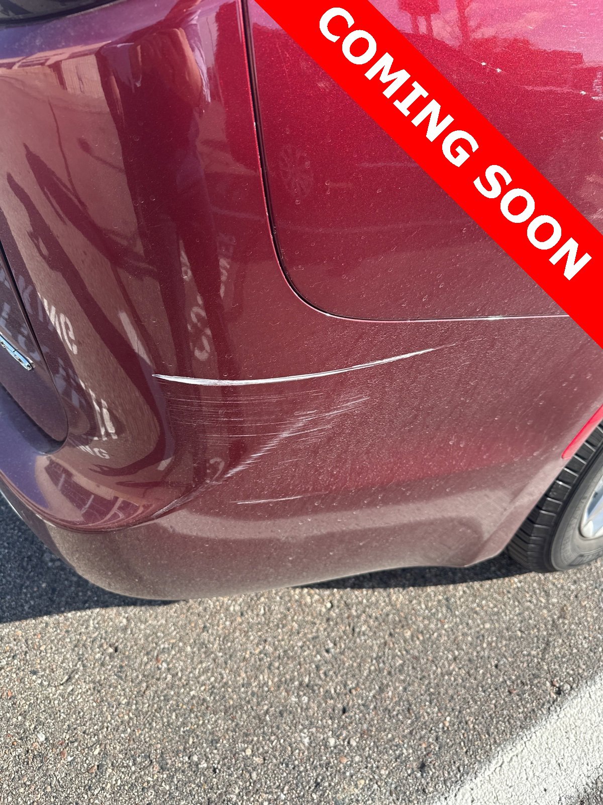 Thumbnail: 2017 Chrysler Pacifica - 9
