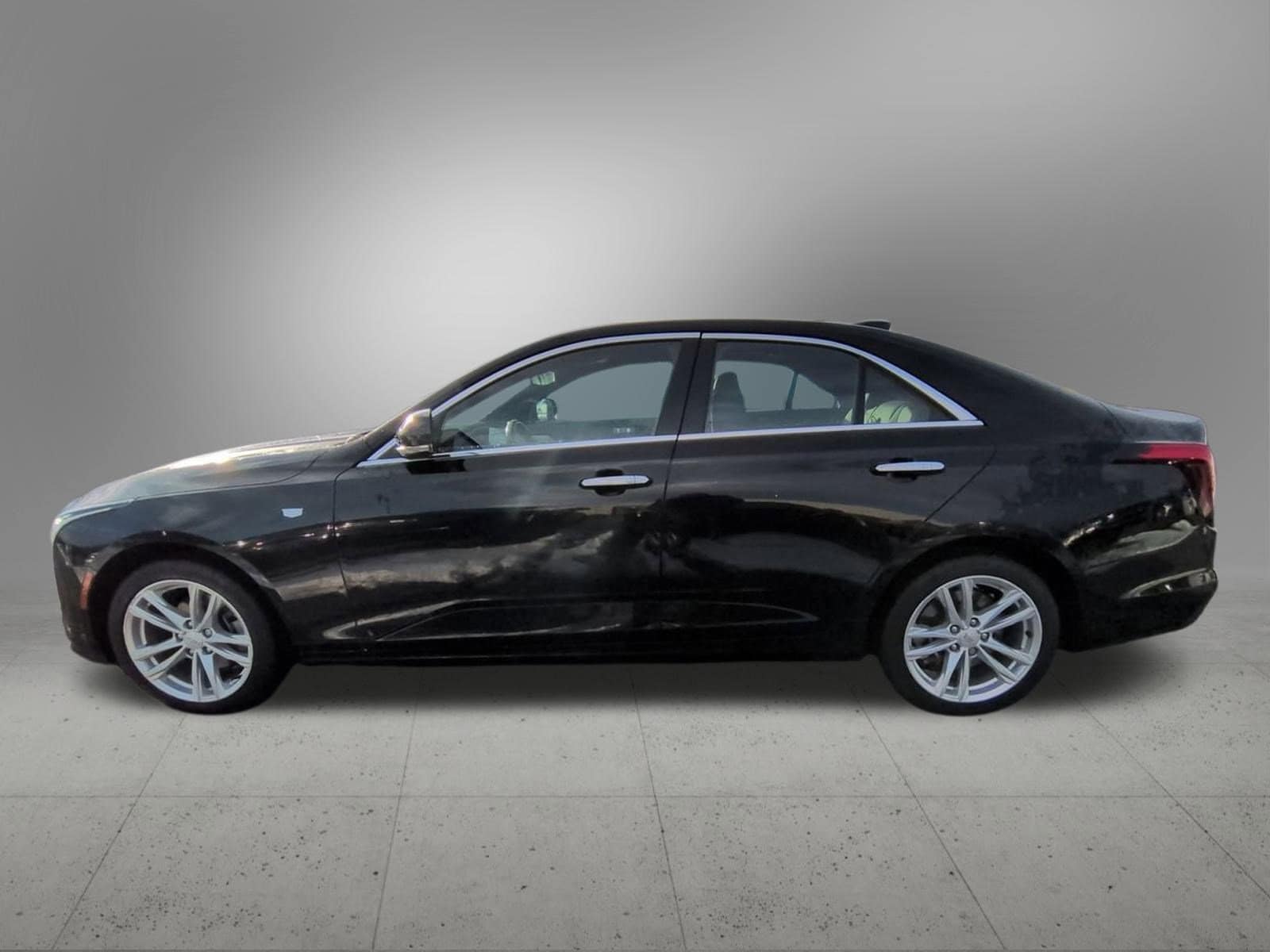 Thumbnail: 2023 Cadillac CT4 - 3