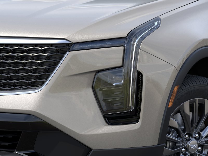 2024 Cadillac XT4 Premium Luxury 34