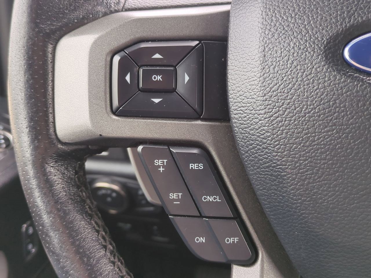 2019 Ford F-150 Raptor 23