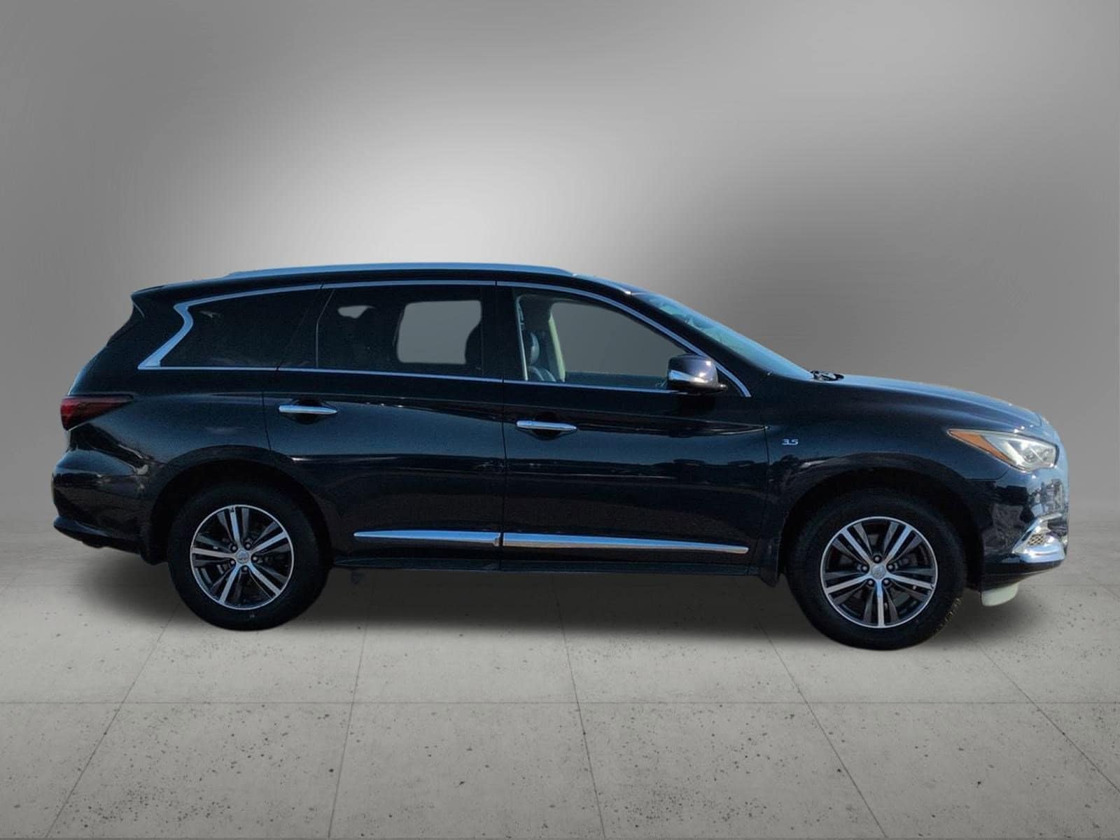 Thumbnail: 2019 INFINITI QX60 - 7