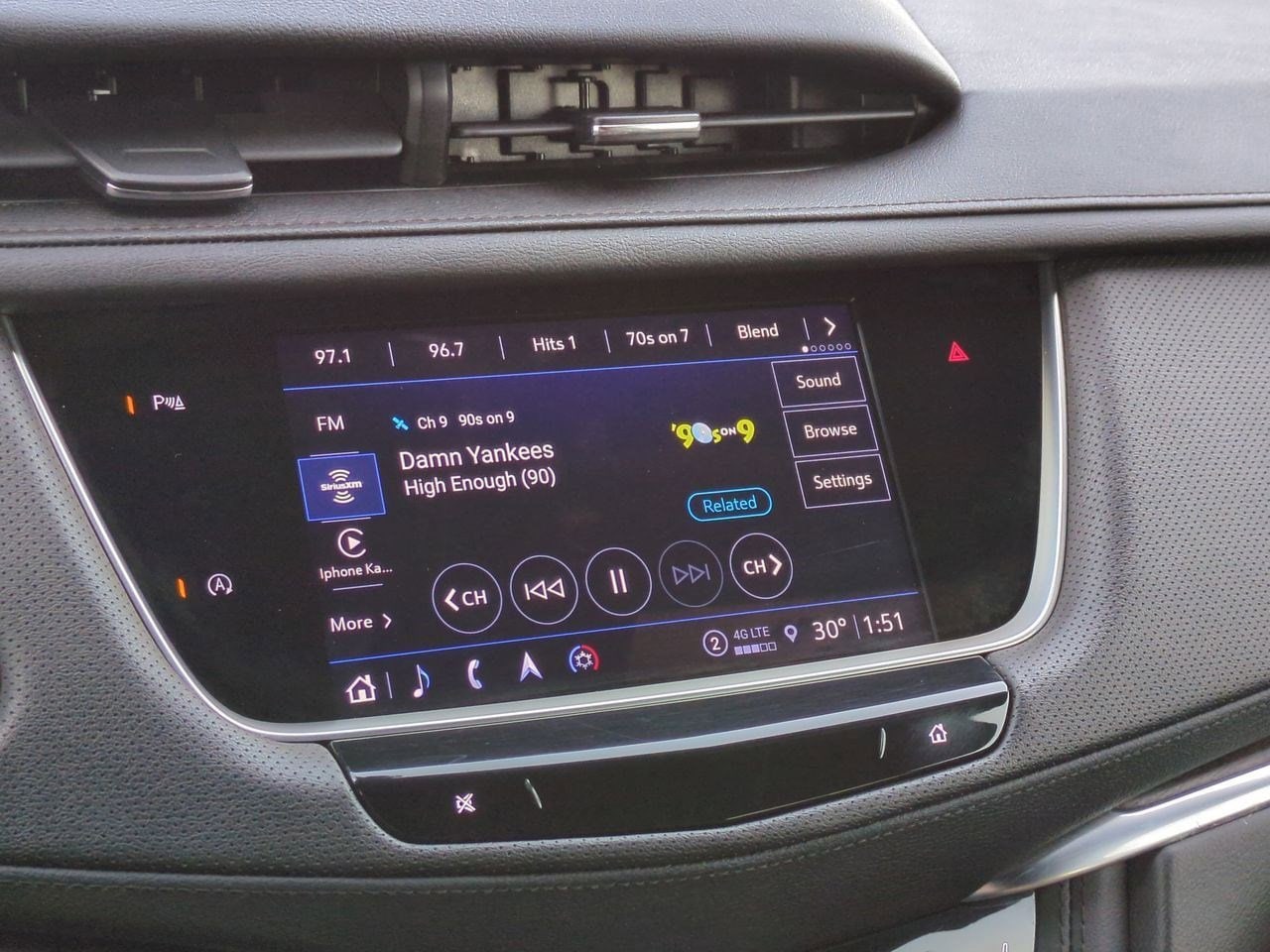 Thumbnail: 2023 Cadillac XT5 - 29