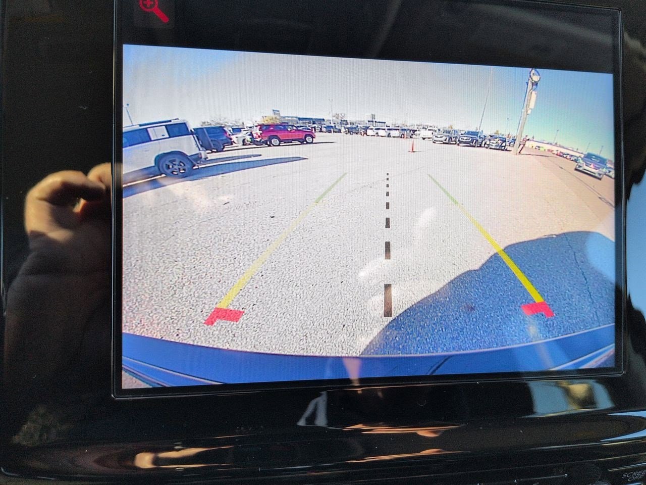 Thumbnail: 2022 Jeep Grand Cherokee - 28