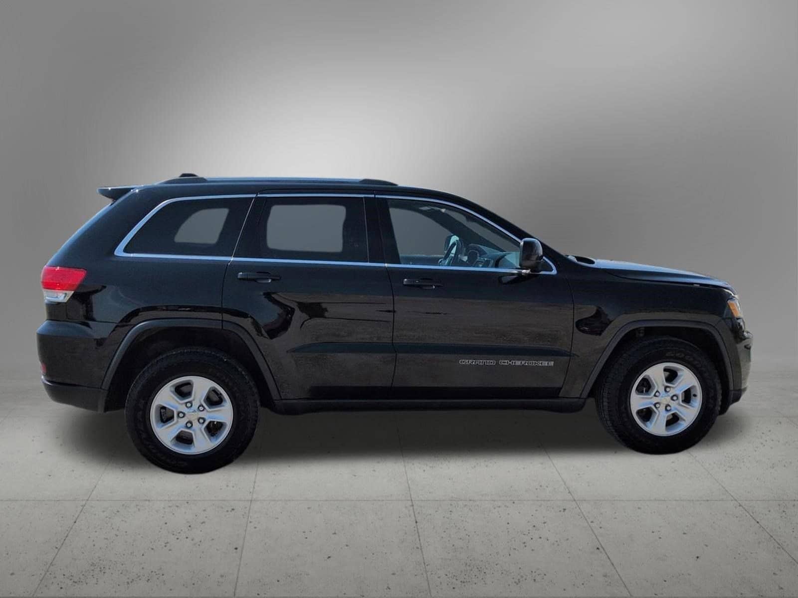 Thumbnail: 2017 Jeep Grand Cherokee - 7