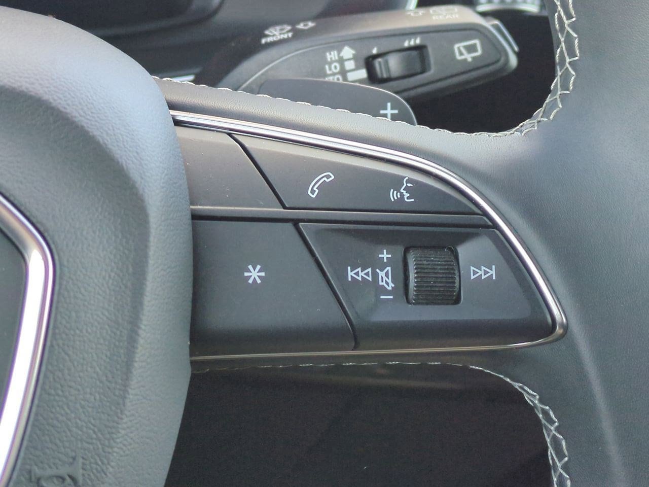 Thumbnail: 2025 Audi Q7 - 24