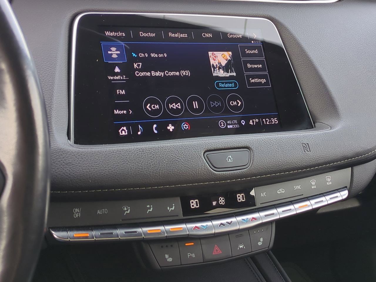 Thumbnail: 2021 Cadillac XT4 - 29